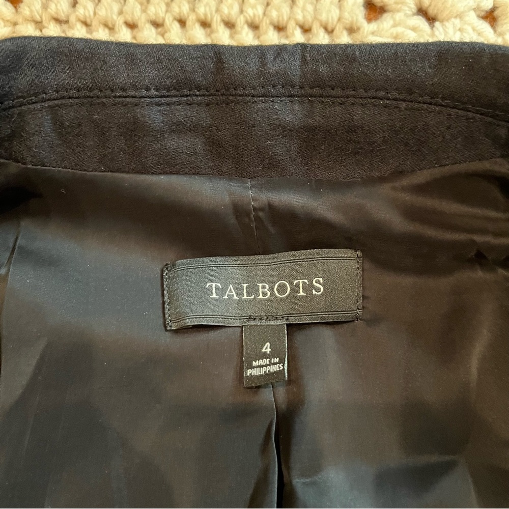 Talbots Black Wool Classic Blazer Size 4 New Condition - Picture 3 of 11
